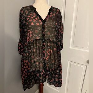 Torrid Black Sheer High-Low Tunic Top with Floral Print